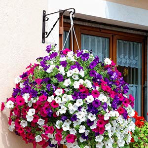 AMAGABELI hanging brackets with wind chimes in garden