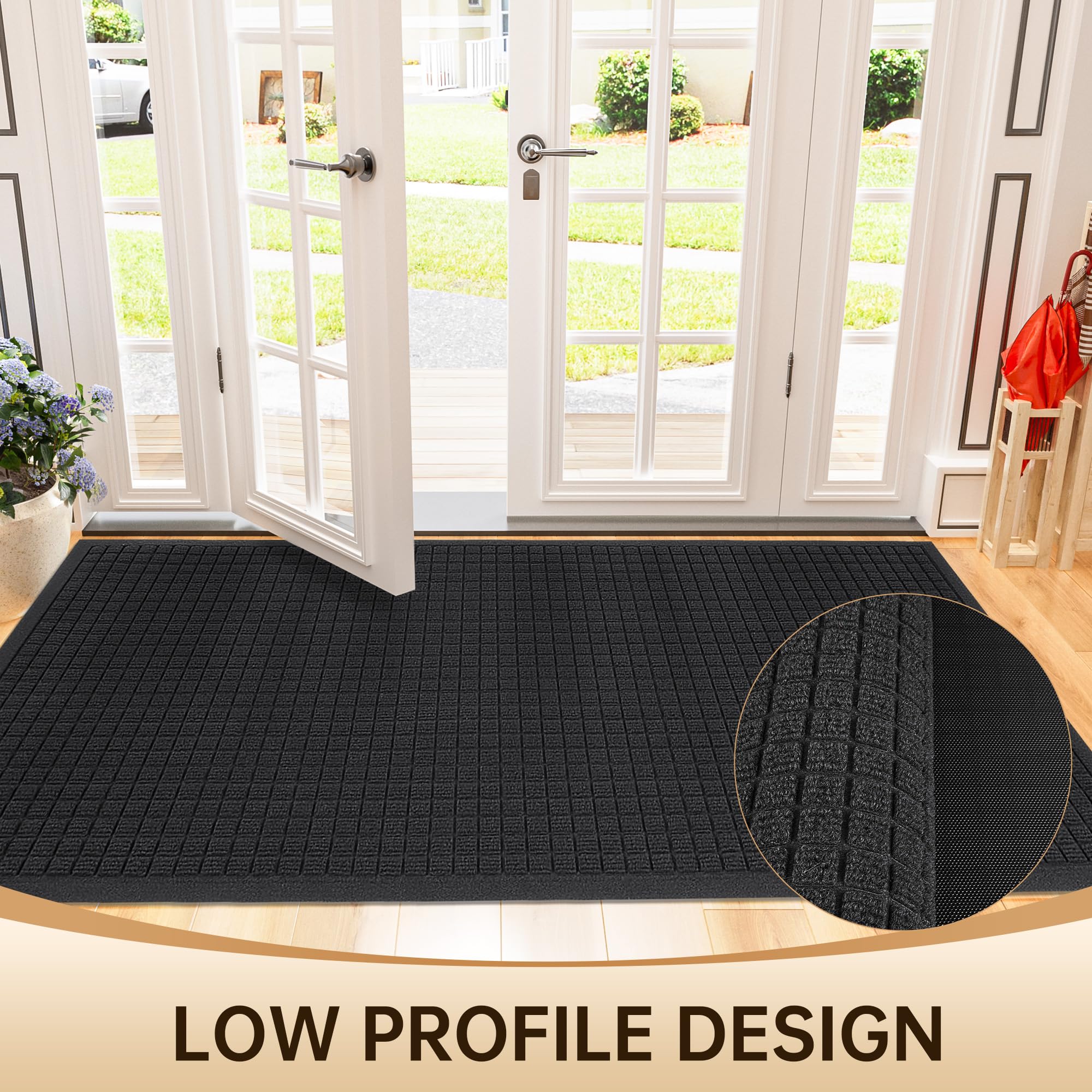 Amyracel mat with deep grooves for dirt capture