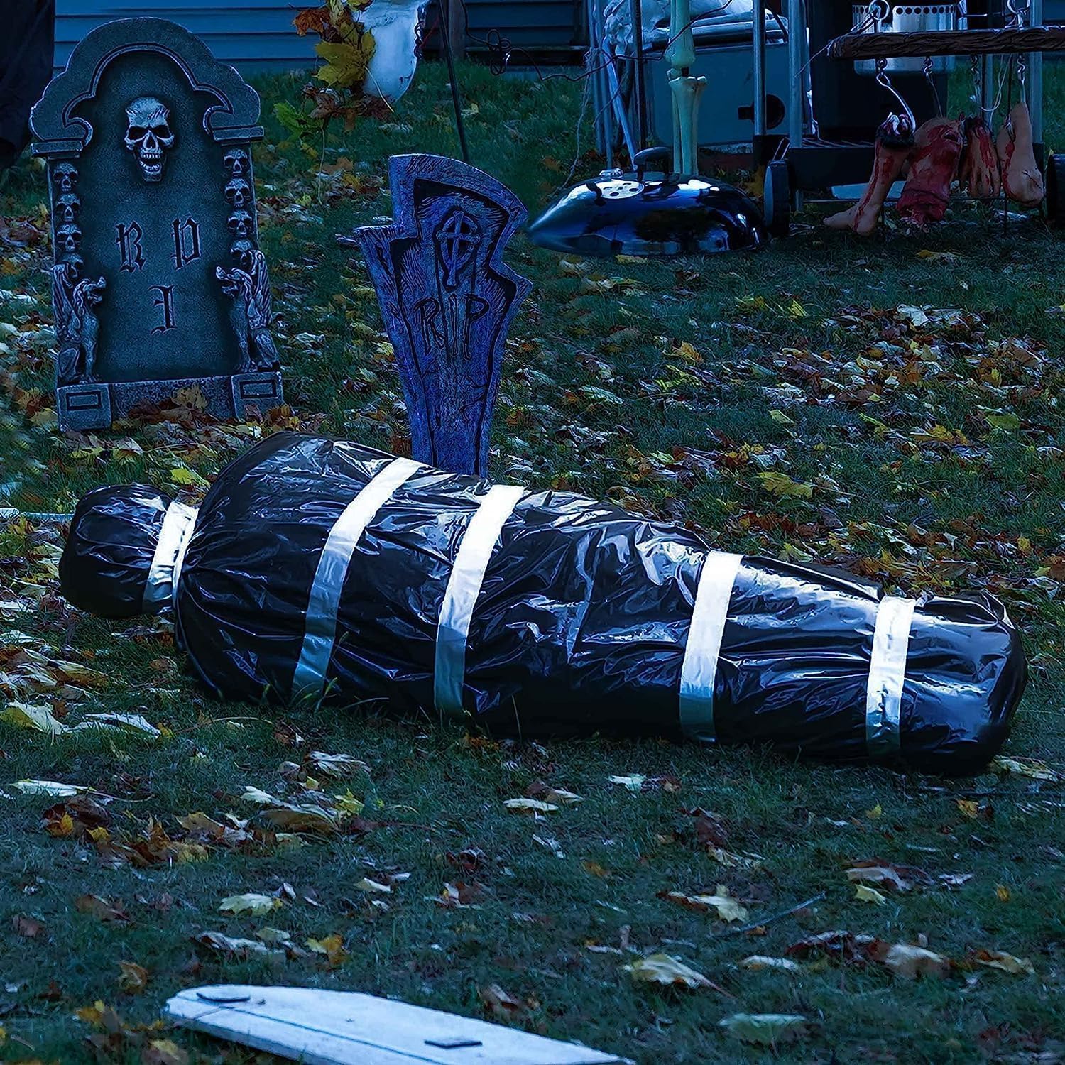 AnanBros Hanging Corpse in bathtub for Halloween