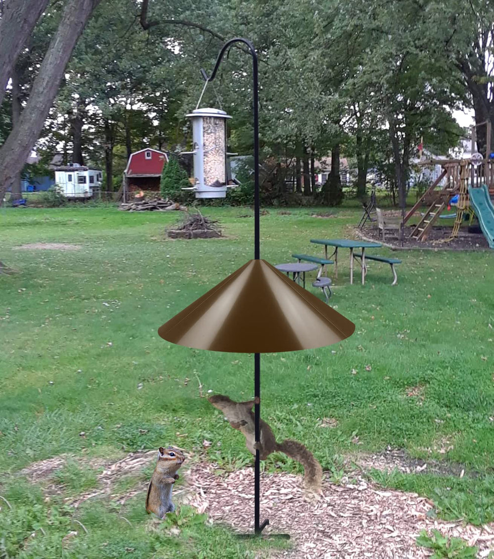 Ansionsol squirrel baffle assembled on pole