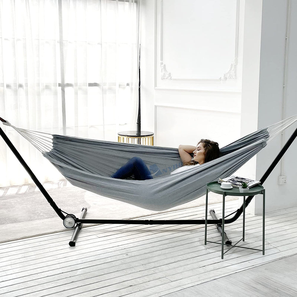 ANYOO Portable Hammock showing anti-rollover design