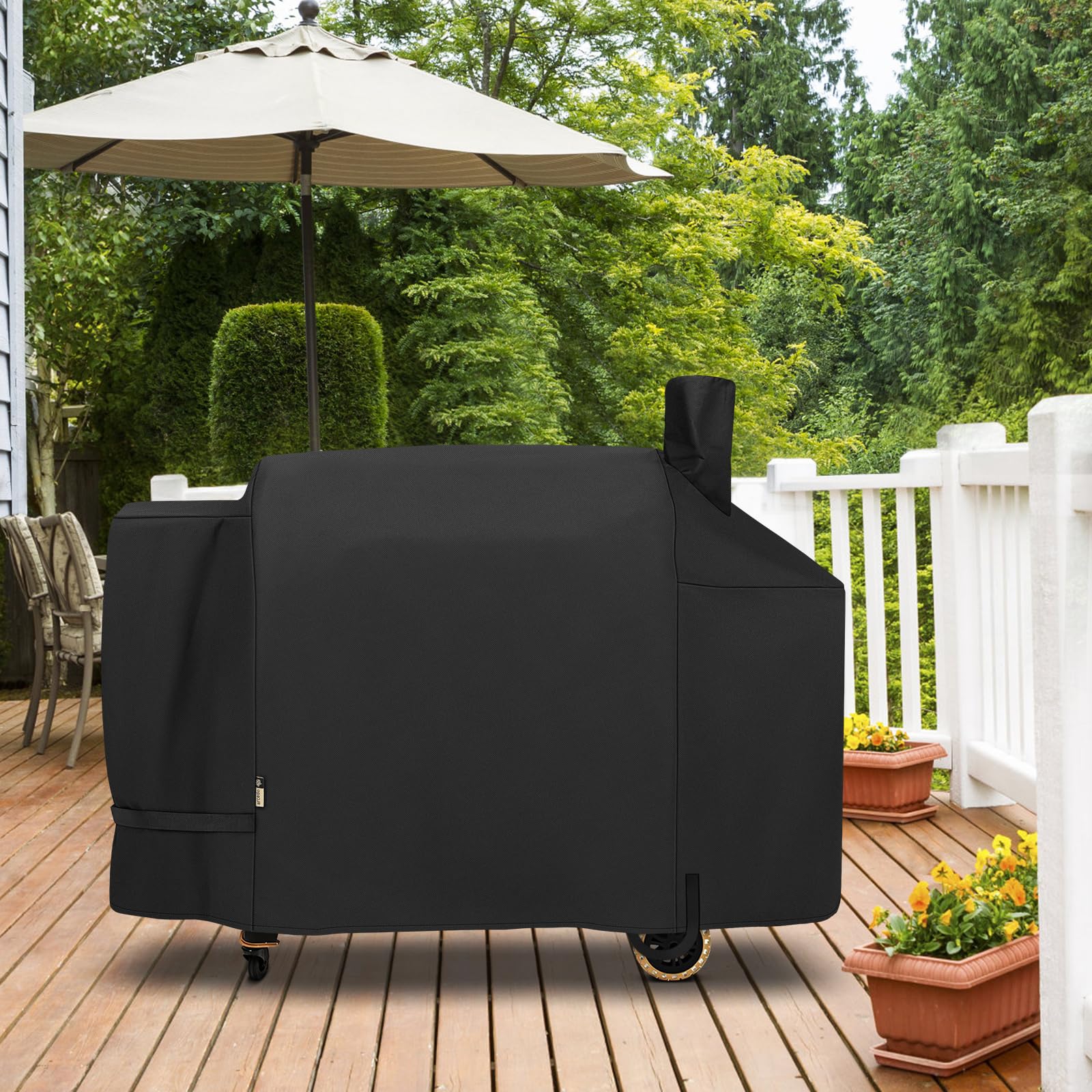 Arcedo Pellet Grill Cover in outdoor setting