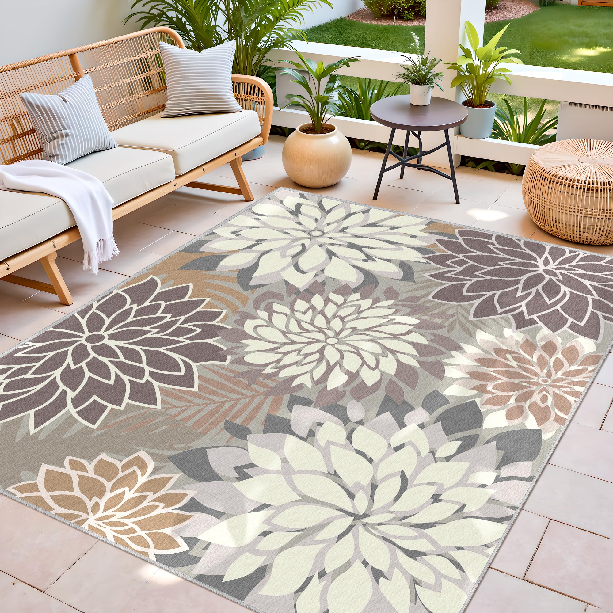 Arenarug Outdoor Rug 5x8 close-up of floral design