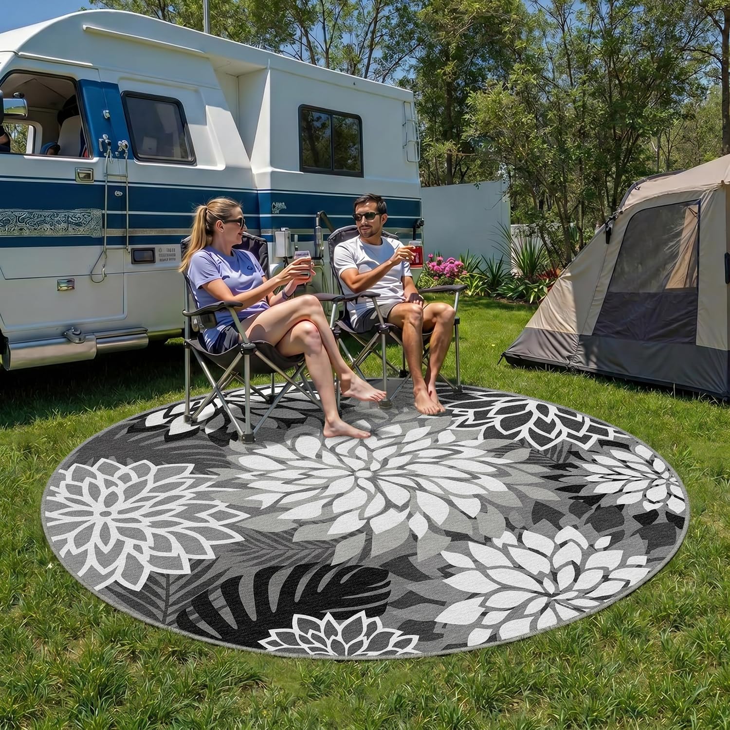 Arenarug Outdoor Rug 6' Round rolled up for storage