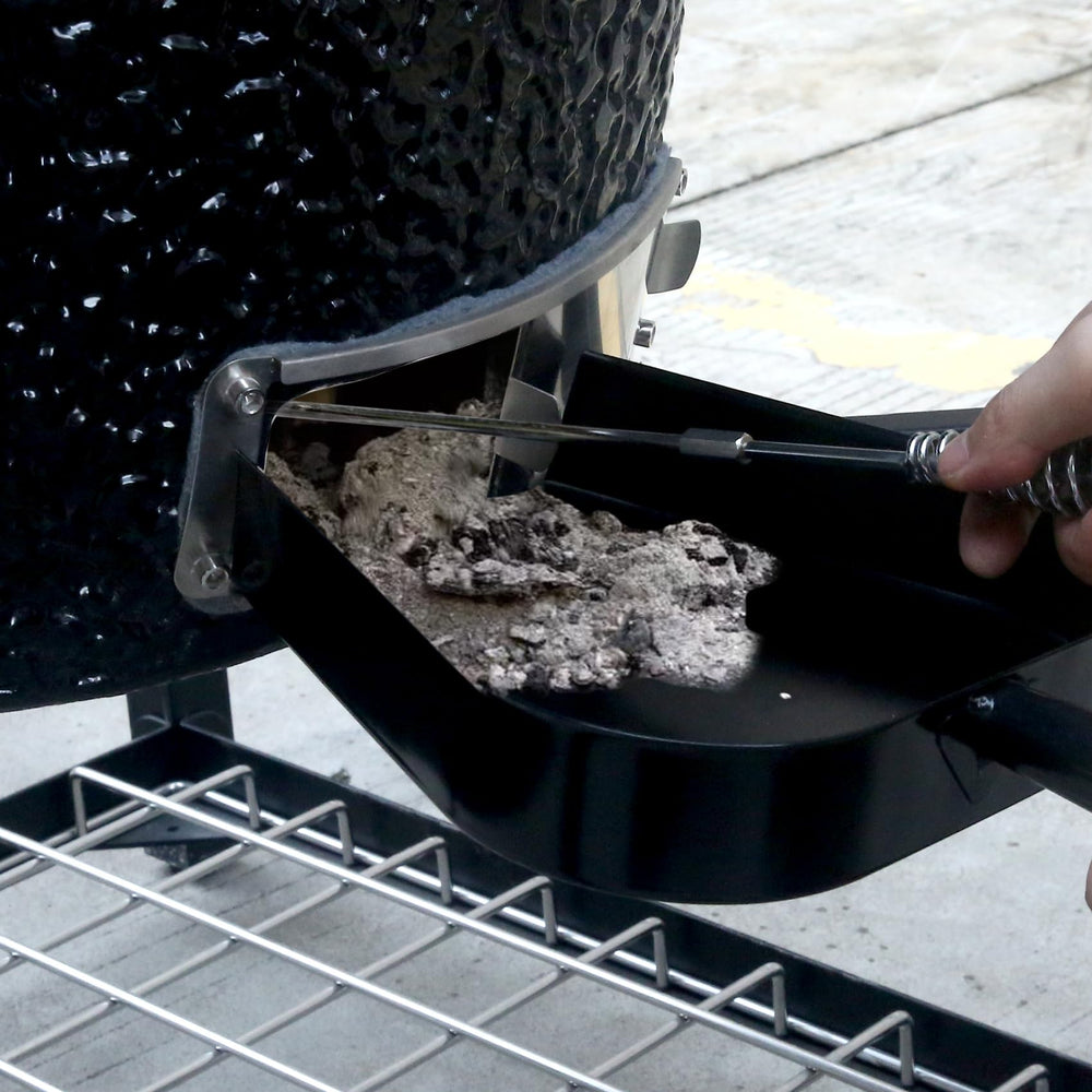 Ash poker included in Burly Grill Ash Tool Kit