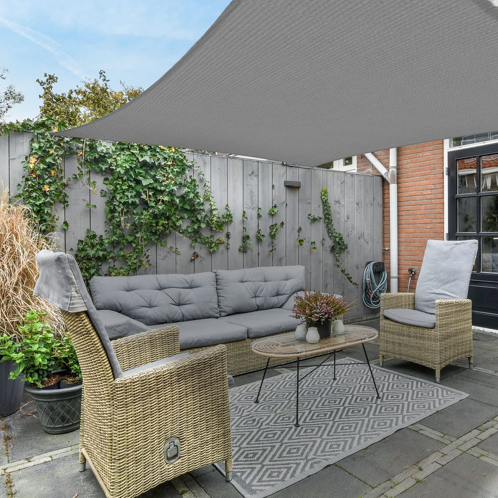 AsterOutdoor Sun Shade Sail packaging and accessories