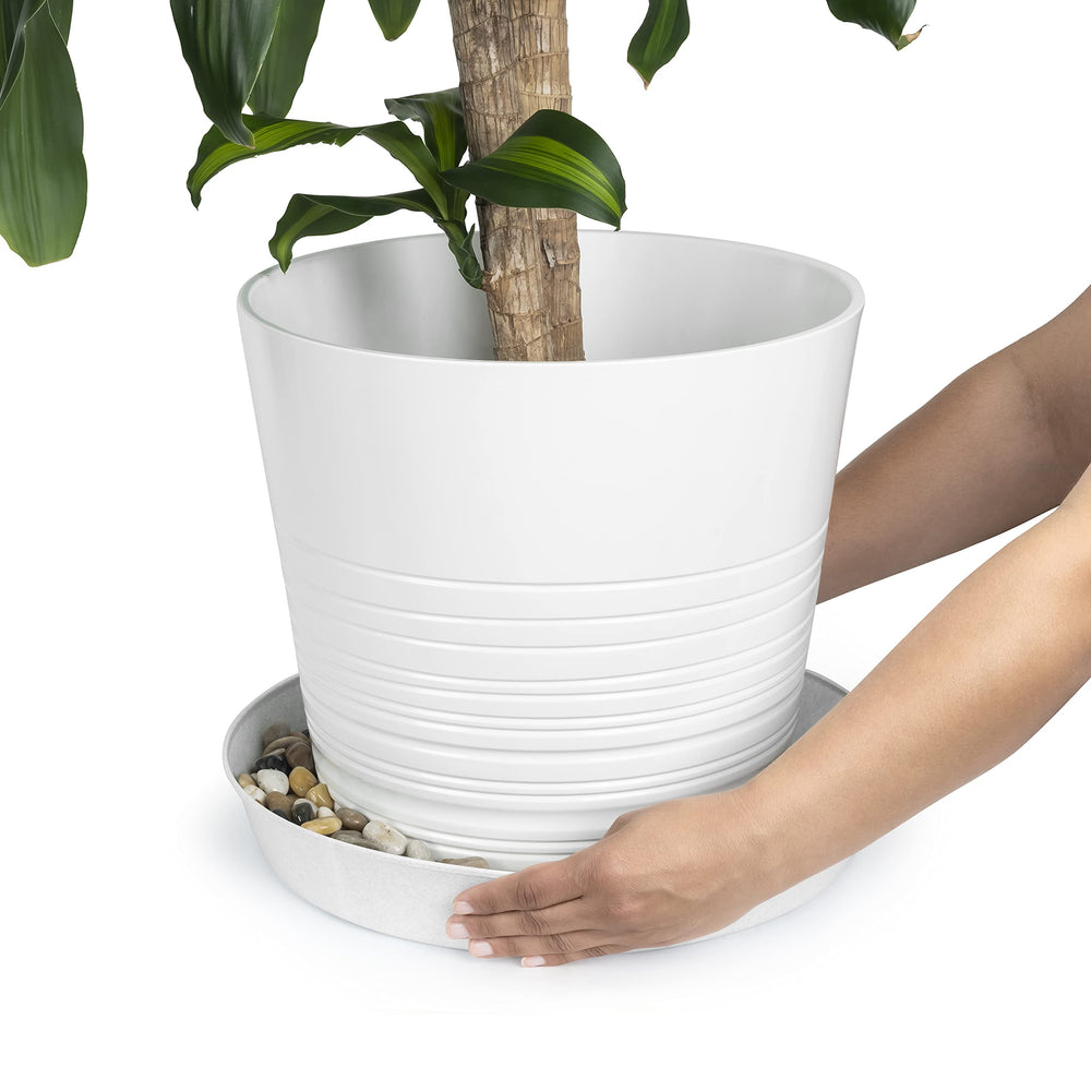 Austin Planter 21-inch Saucer with drainage holes
