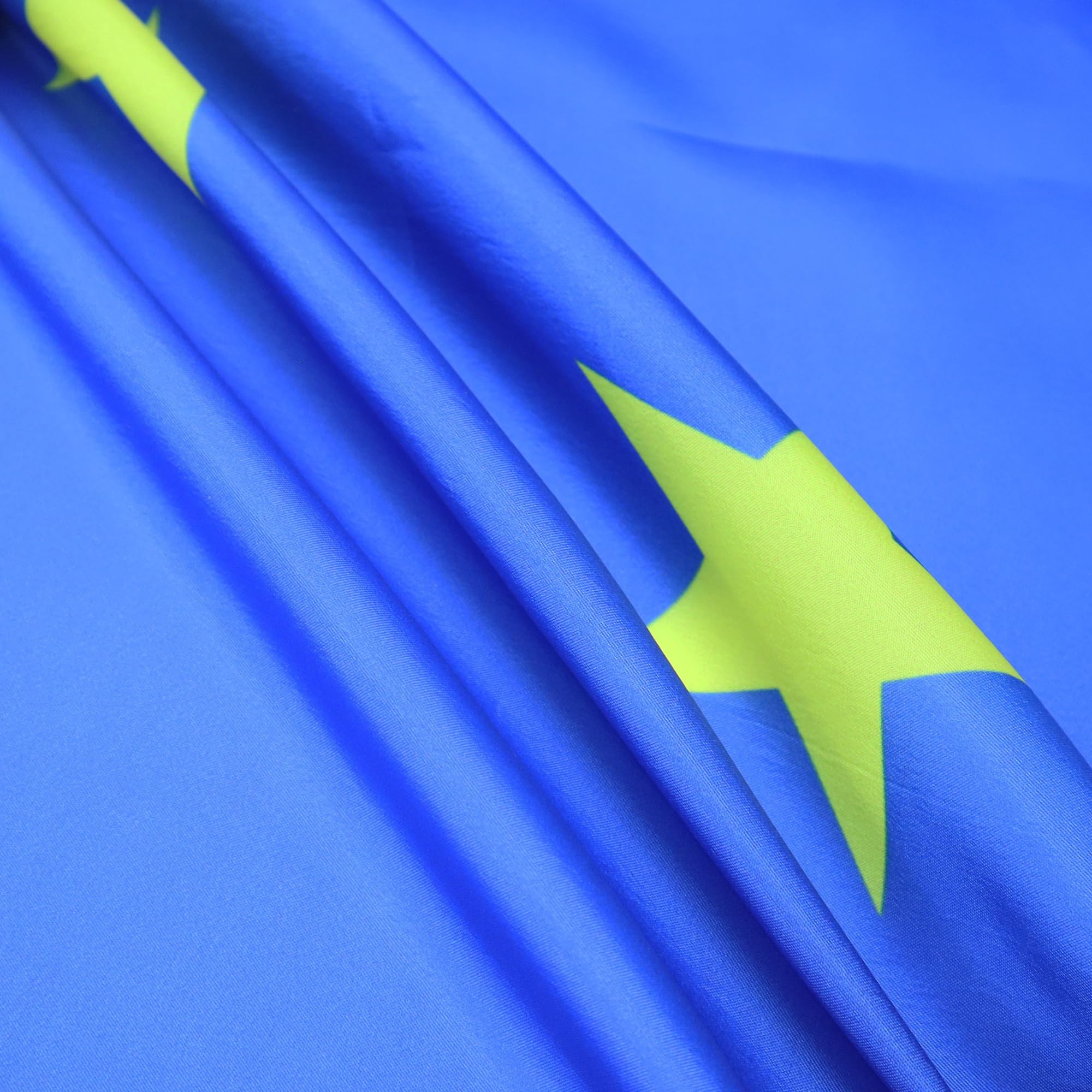 AZ FLAG Europe Flag displayed outdoors