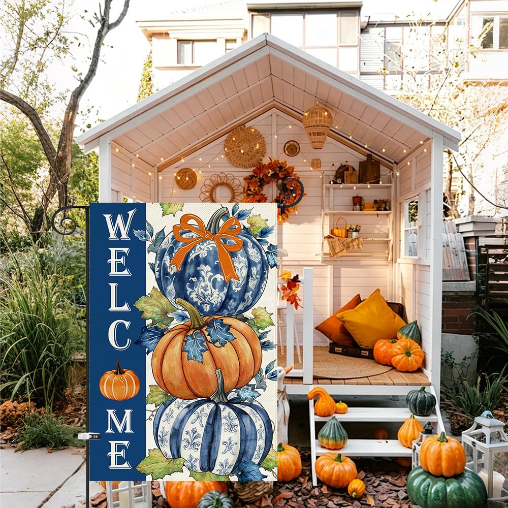 Baccessor Fall Pumpkin Garden Flag side view with sleeve for attachment