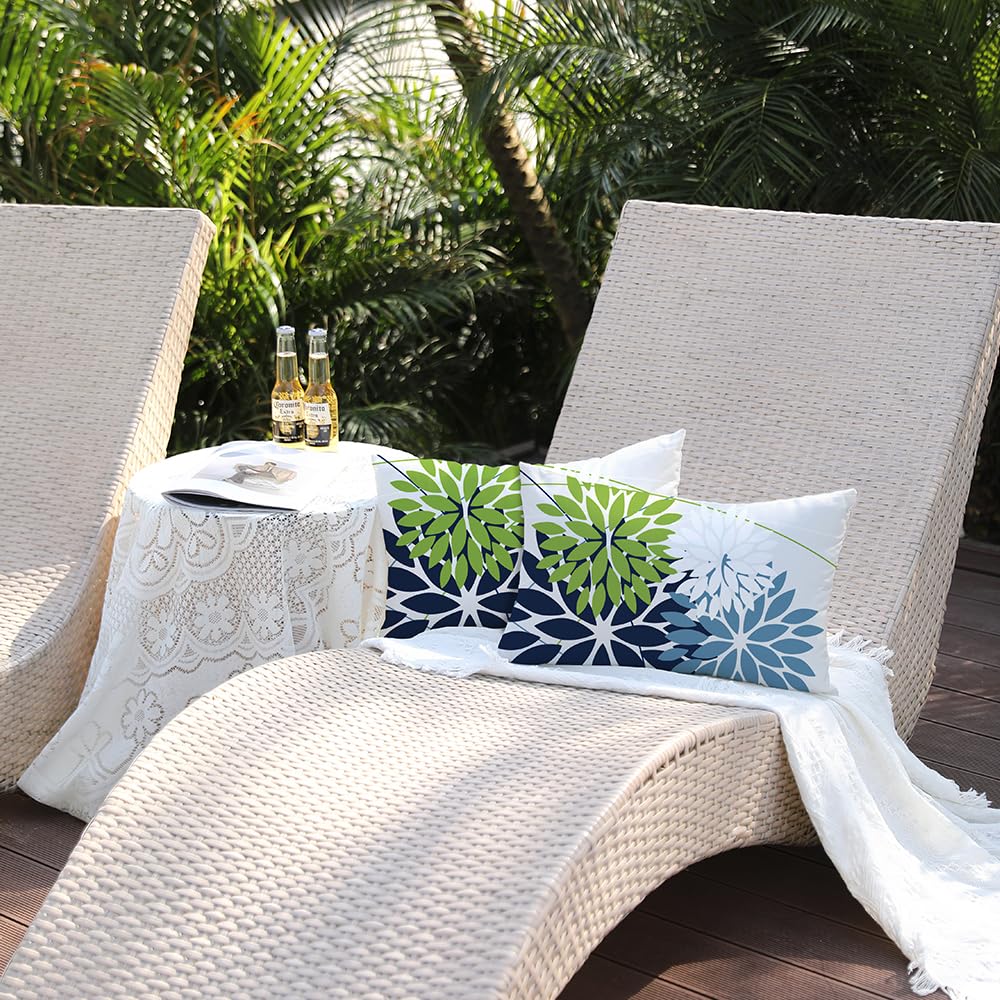 Back view of DFXSZ outdoor waterproof pillow cover