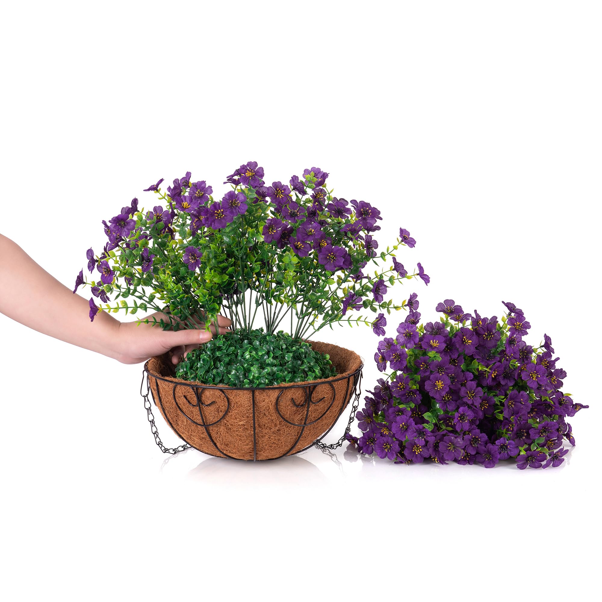 Back view of HyeFlora hanging flower basket