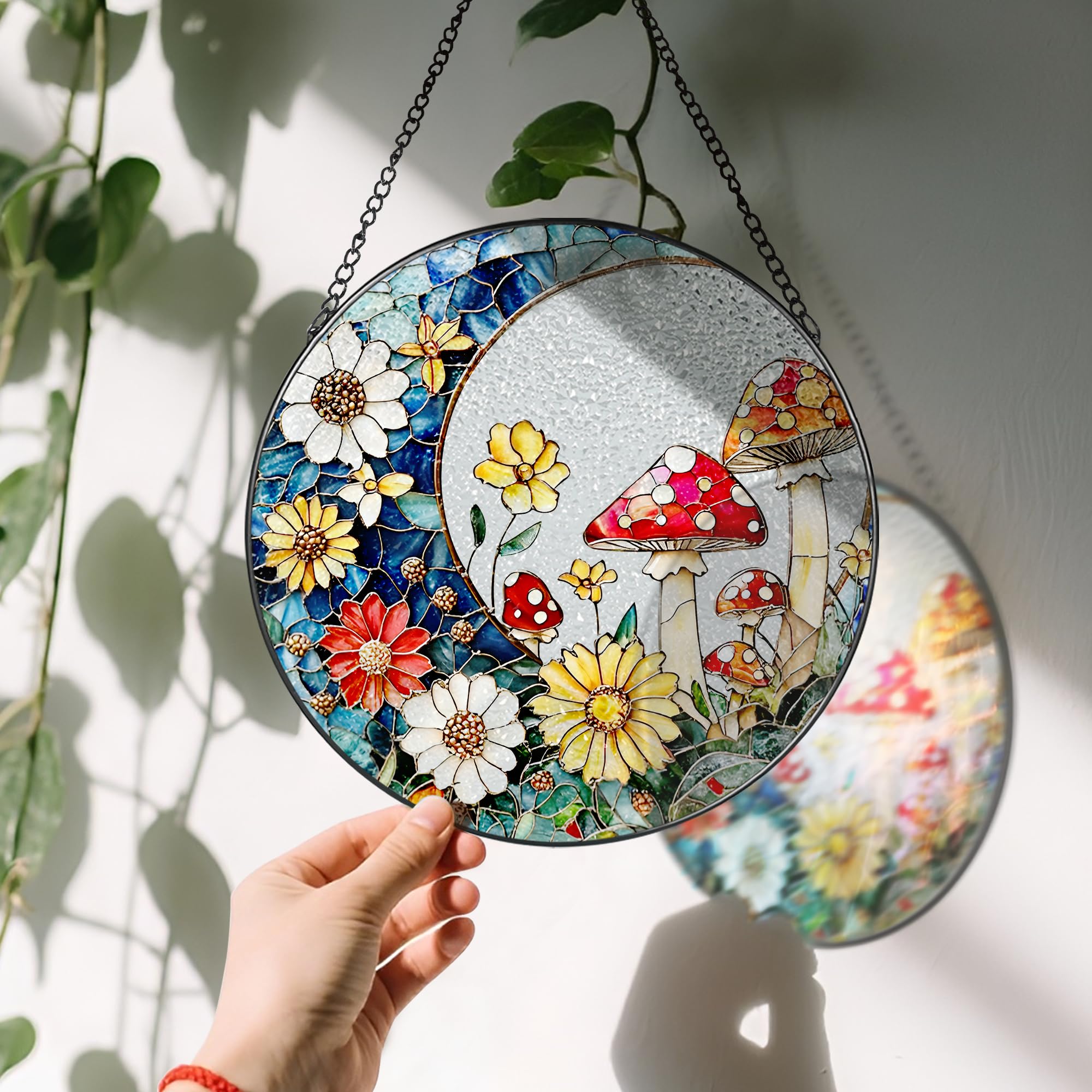 Back view of LAOWEIKI 8 Inch Mushroom Suncatcher