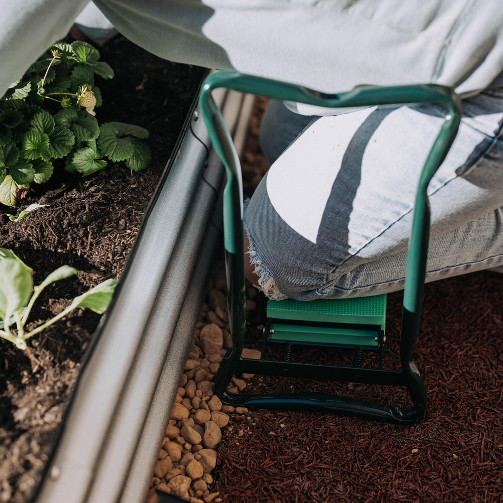 BACKYARD EXPRESSIONS Garden Kneeler & Seat side view with steel tubing