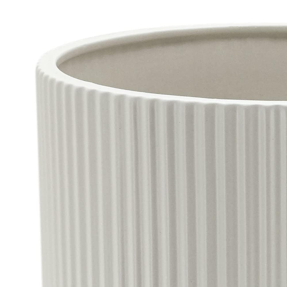 Basics 8-inch ceramic planter pot side view