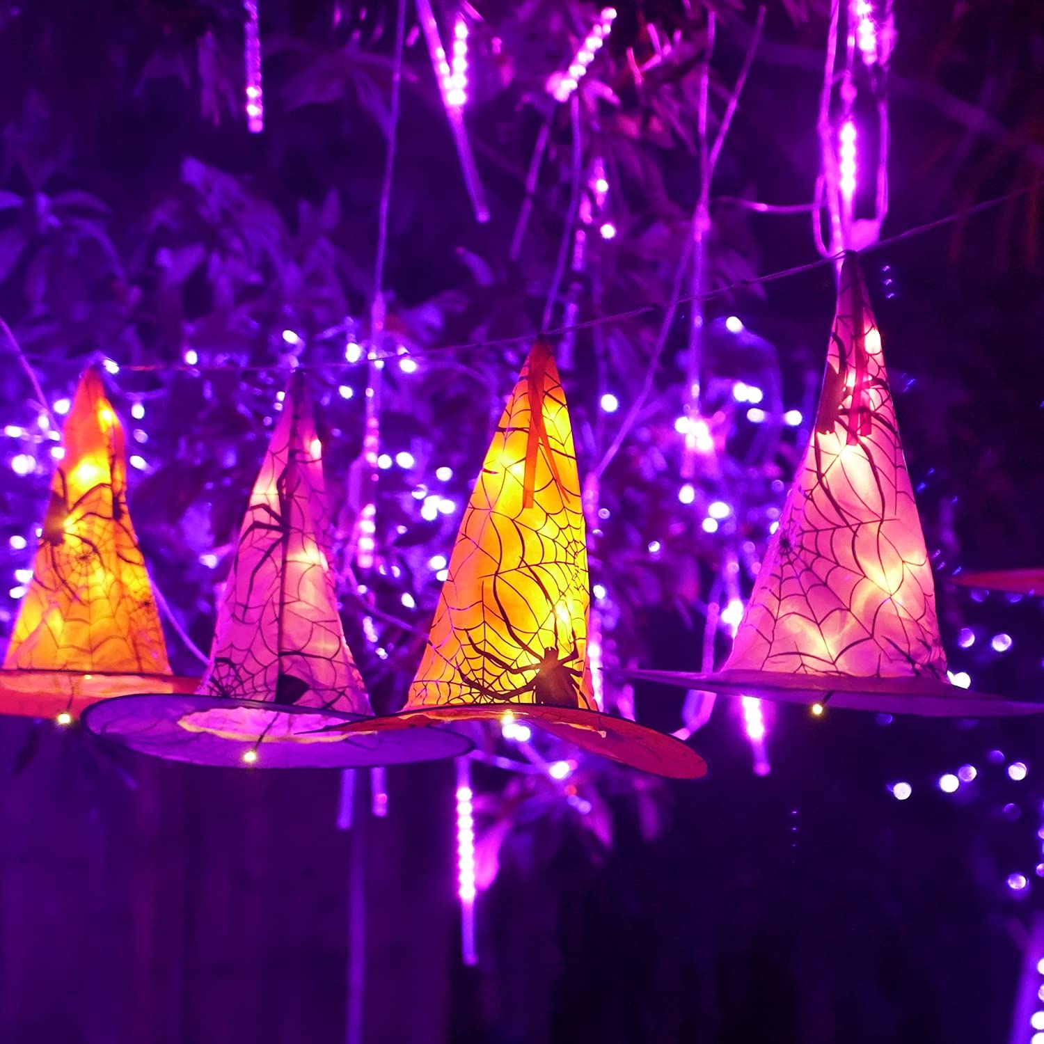 Battery box for witch hat lights showing connection