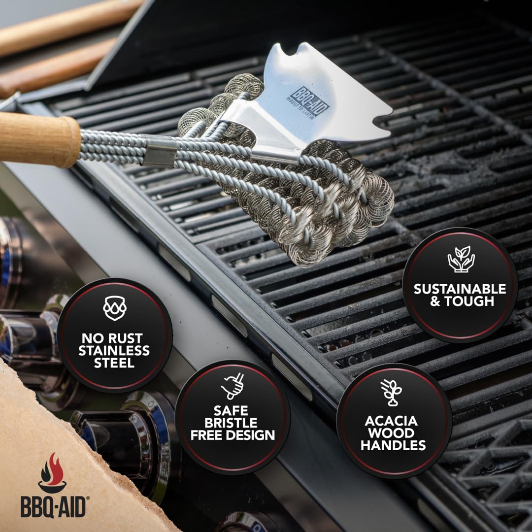 BBQ-Aid Grill Brush ergonomic acacia wood handle close-up