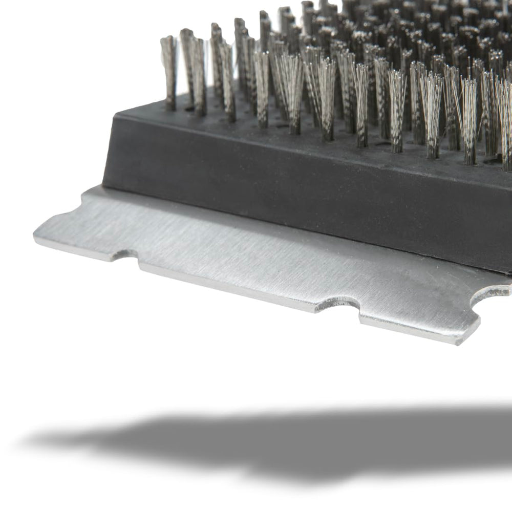 BBQ-Aid Grill Brush showing ergonomic wooden handle