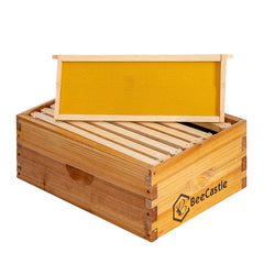 BeeCastle beehive box assembly instructions on packaging