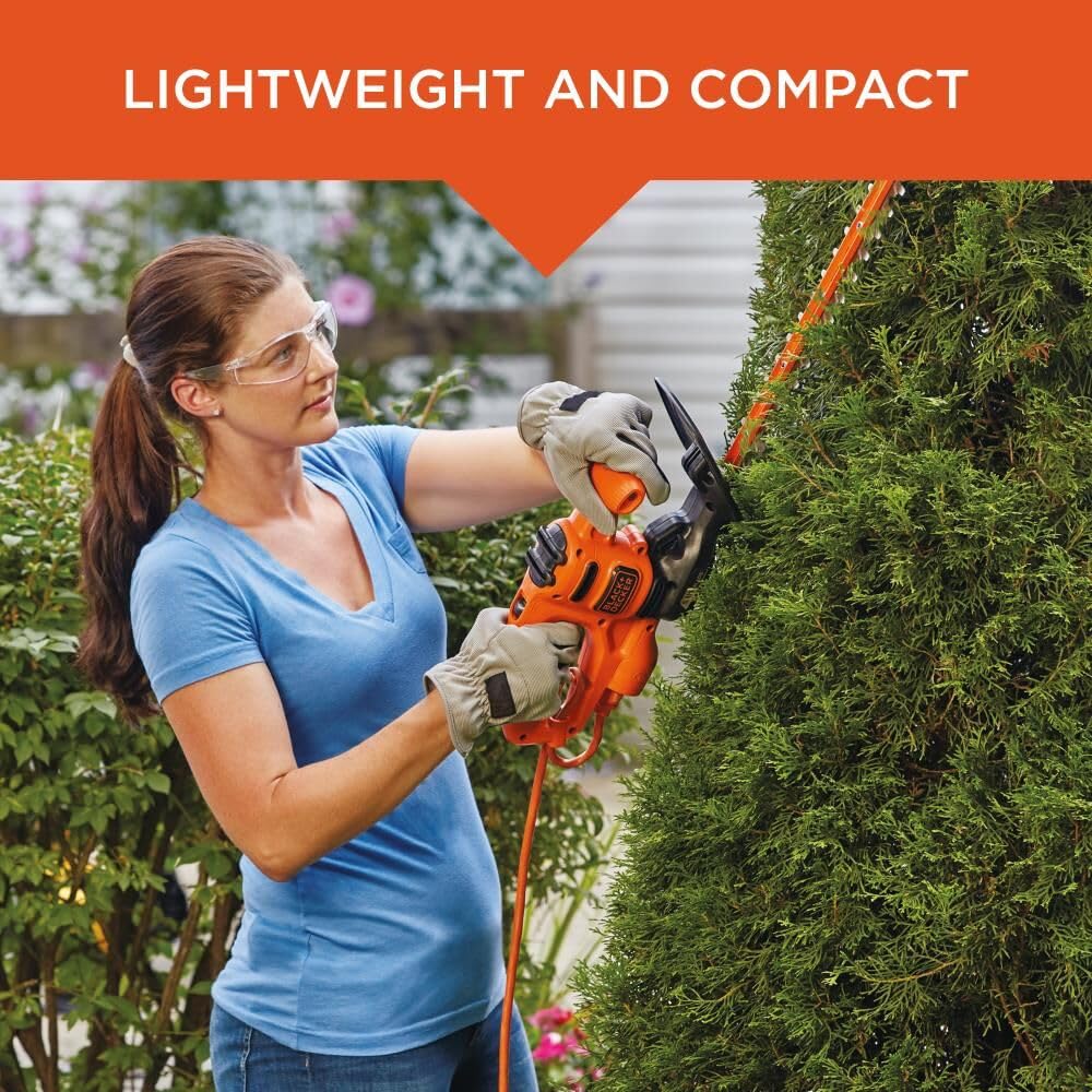 BLACK+DECKER Electric Hedge Trimmer 17-Inch packaging