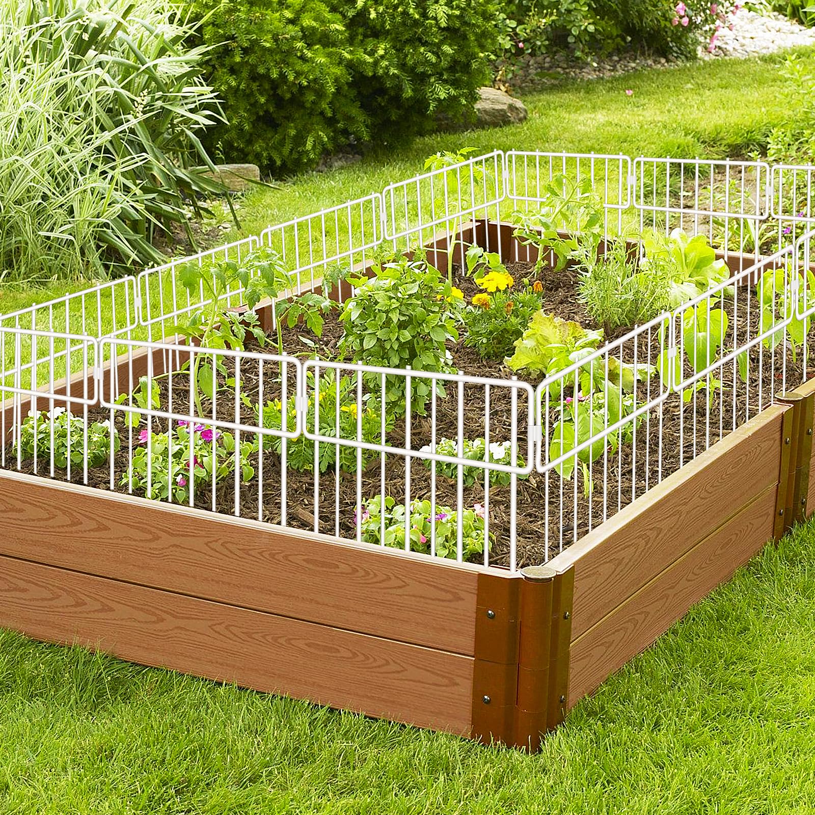 Blingluck Animal Barrier Fence showing flexibility in arrangement
