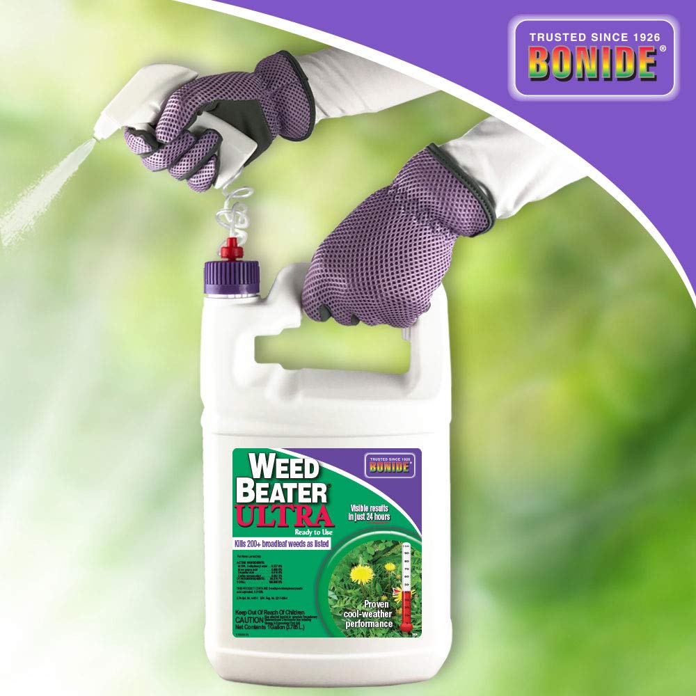 Bonide Weed Beater Ultra in use on a lawn