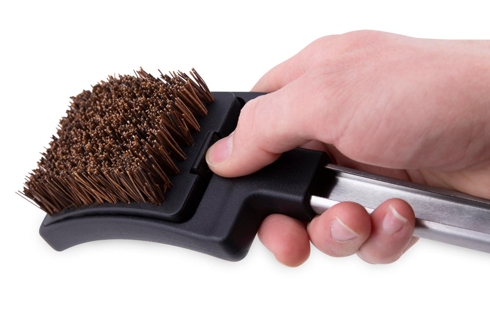 Broil King grill brush head installed on the Baron grill brush