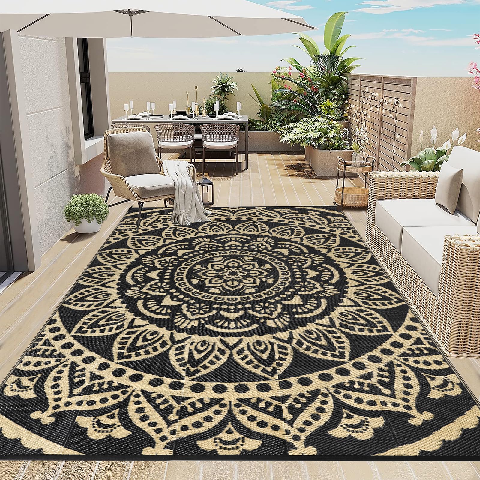 Bsmathom 6'x9' waterproof outdoor rug black gold design front view