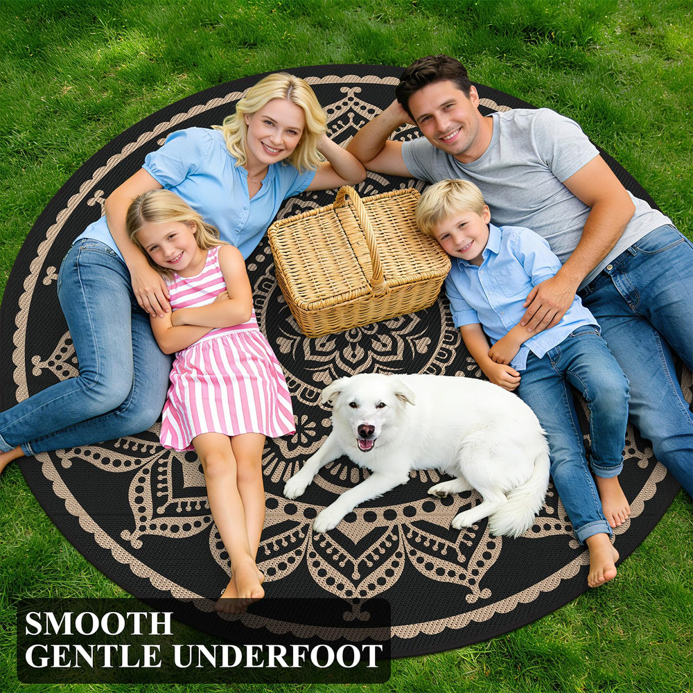 Bsmathom Outdoor Rug 6ft Round close-up of material texture