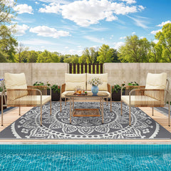Bsmathom outdoor rug folded with matching carry bag