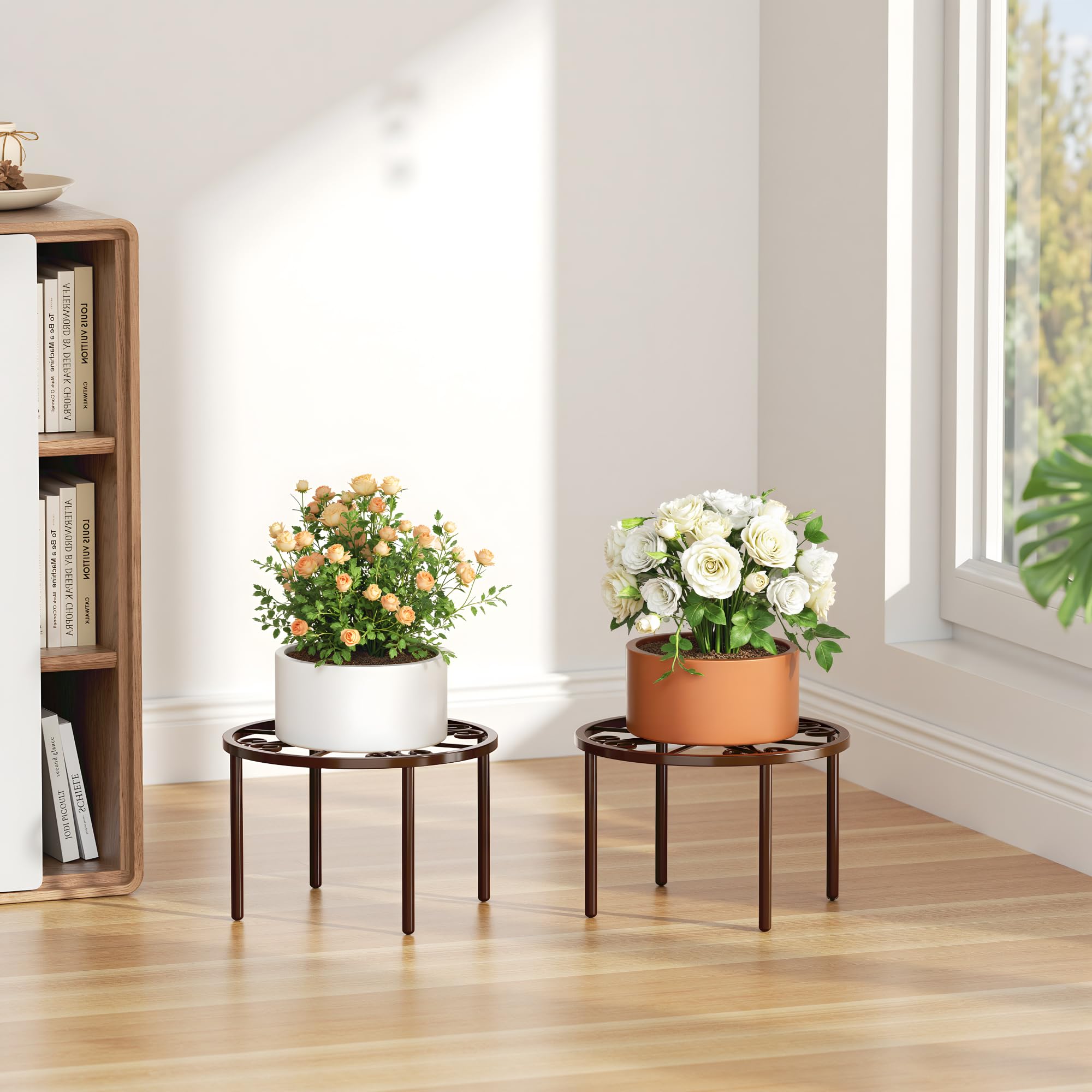 bussdis Plant Stand with foot pads protecting floor surface