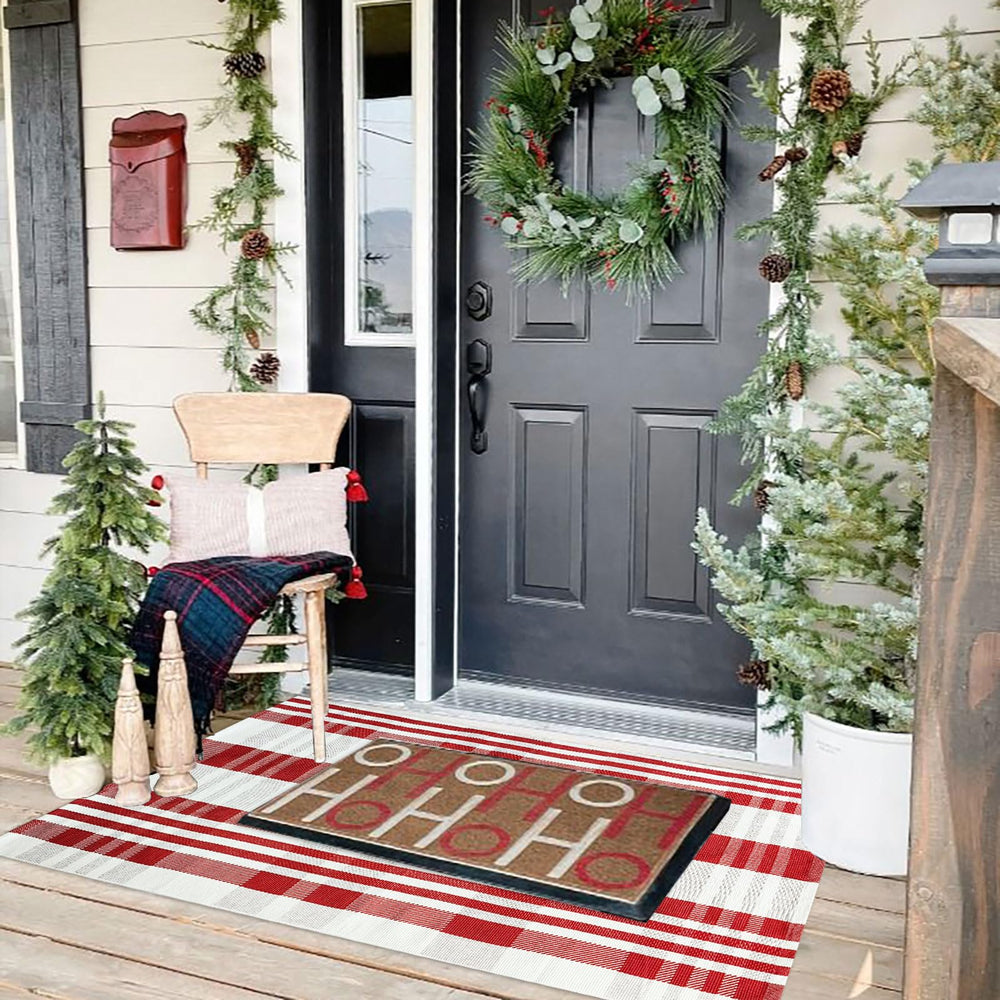 CAINANEL Christmas Door Mat close-up of cotton fabric