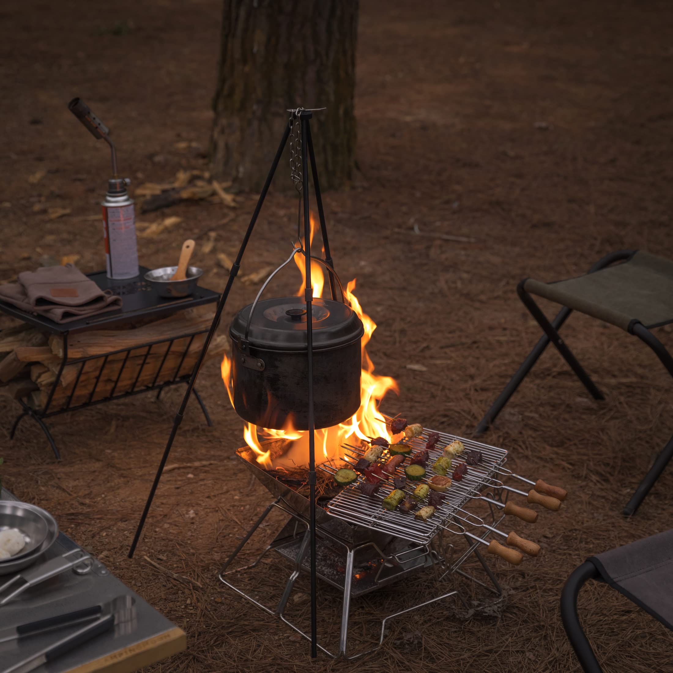 Camping Moon Portable Fire Pit Grill components including ash tray