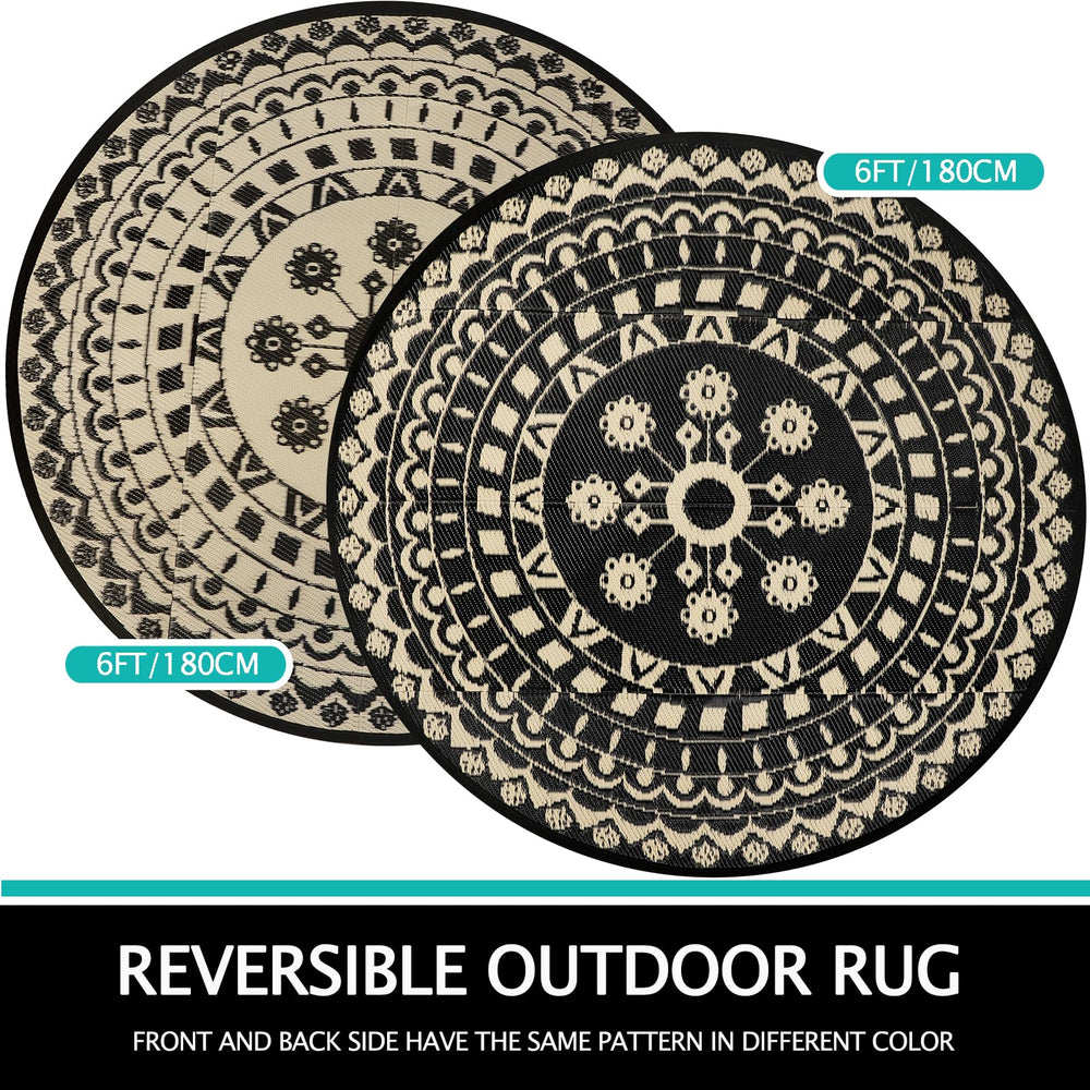 Capslpad outdoor rug rolled up with carry bag