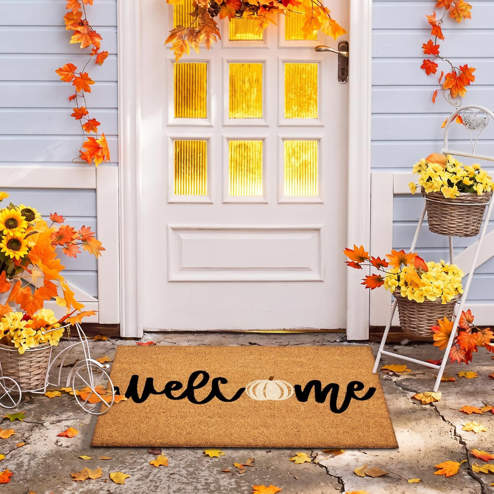 Ceenna Fall Welcome Doormat close-up of non-slip bottom