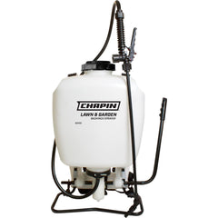CHAPIN 4 Gallon Backpack Sprayer front view with translucent tank