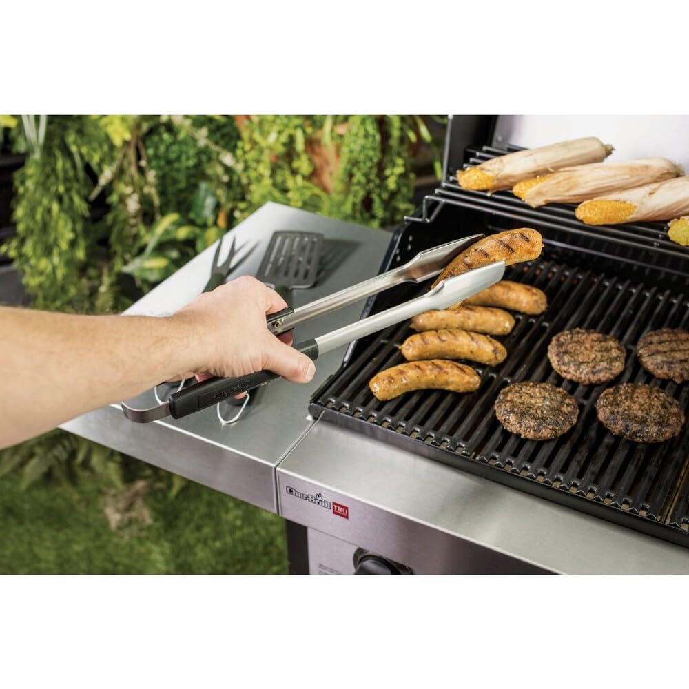Charbroil Aspire tongs with locking mechanism
