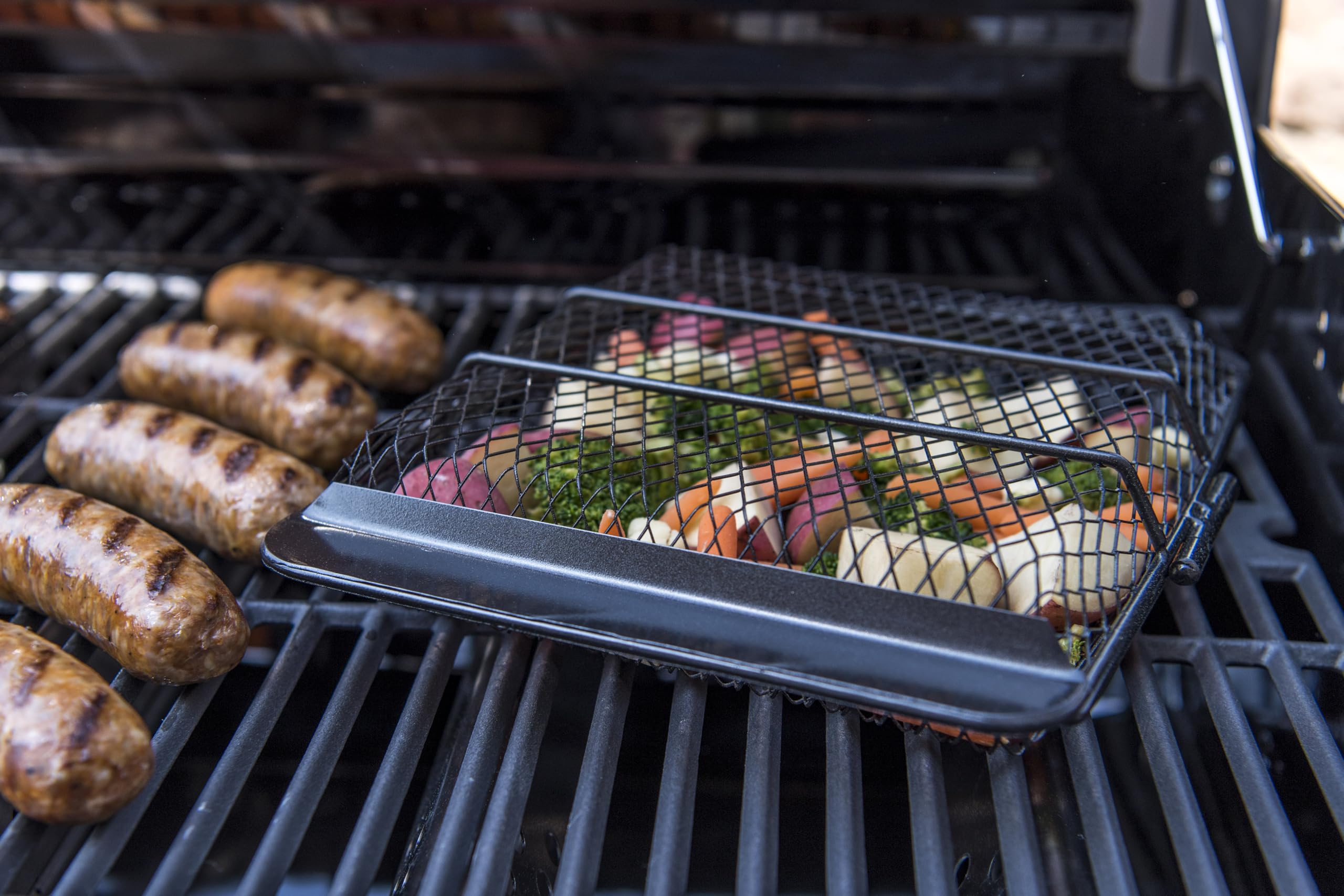 Charbroil Non-Stick Grill Basket back view displaying non-stick surface