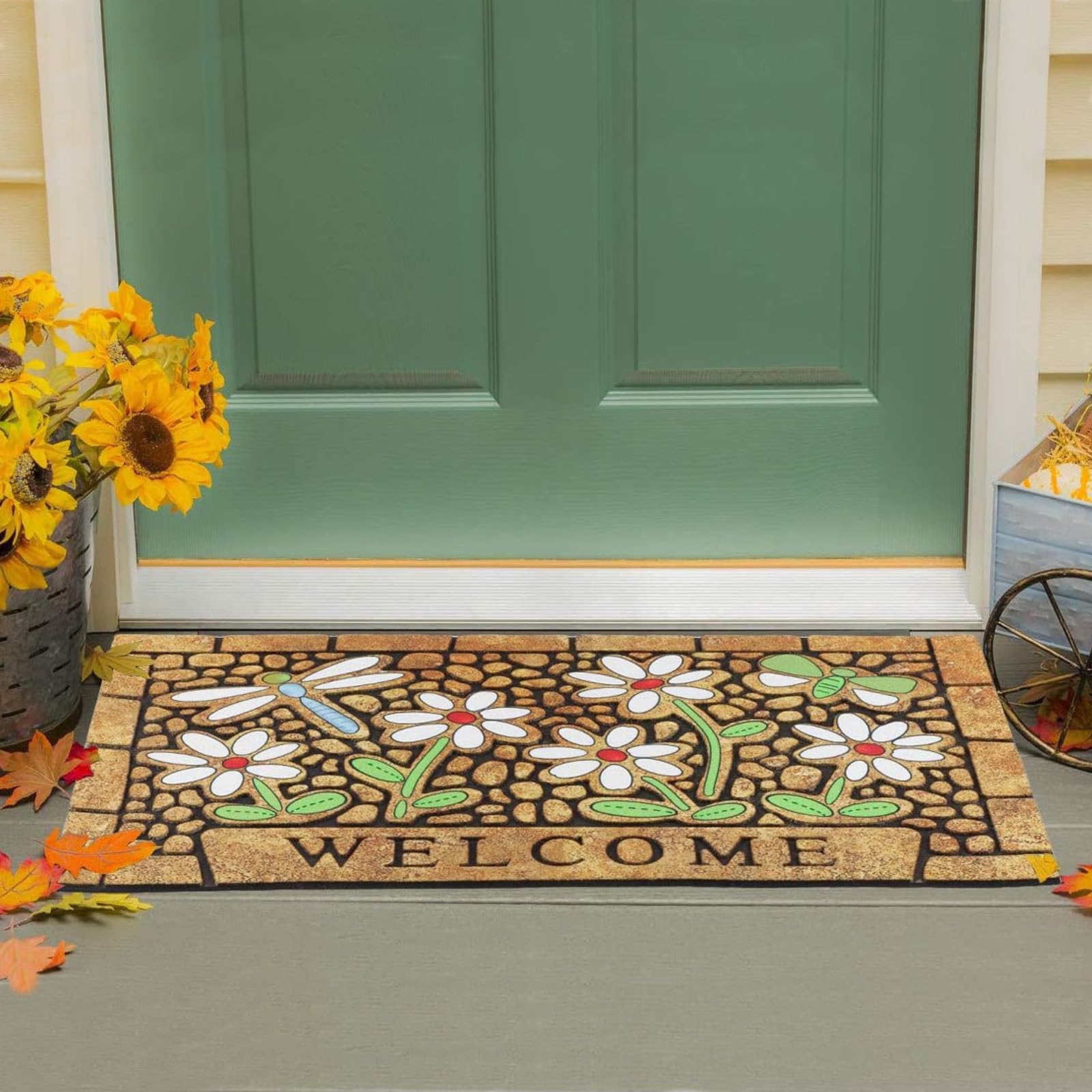 CHICHIC Welcome Door Mat close-up of rubber backing