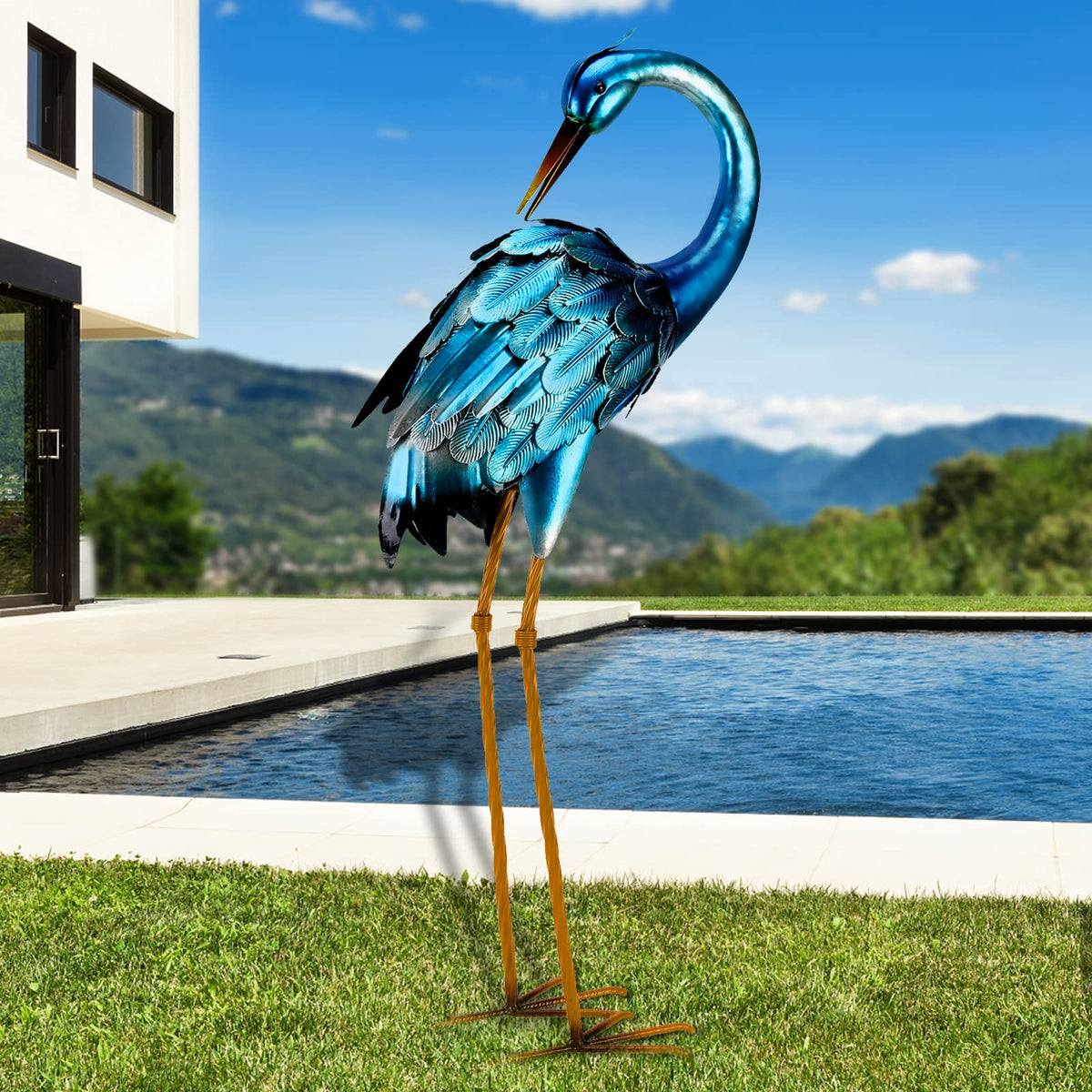 chisheen Crane Garden Statue side view with vibrant blue finish