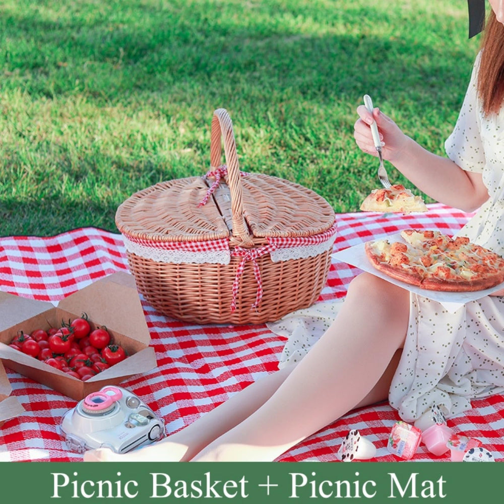 CiCixixi wicker picnic basket open showing large capacity