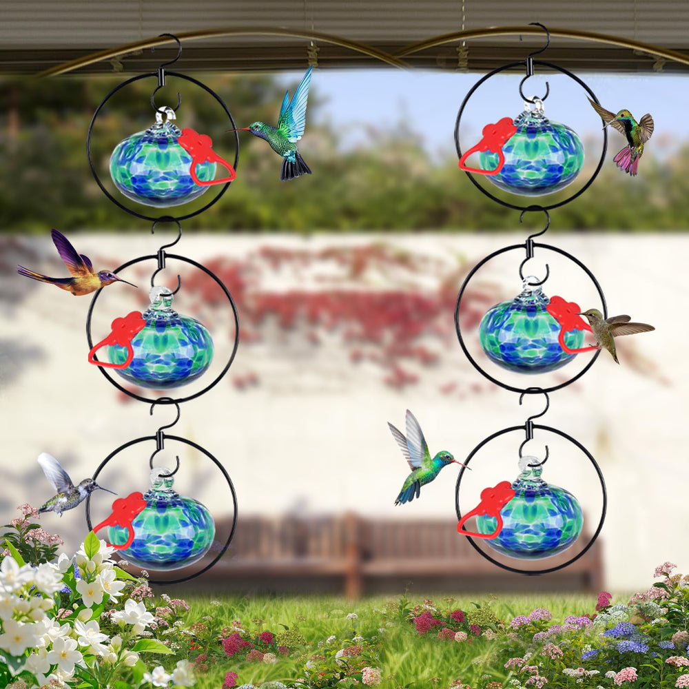 Cleaning brush included with HEADAK LIFE hummingbird feeders