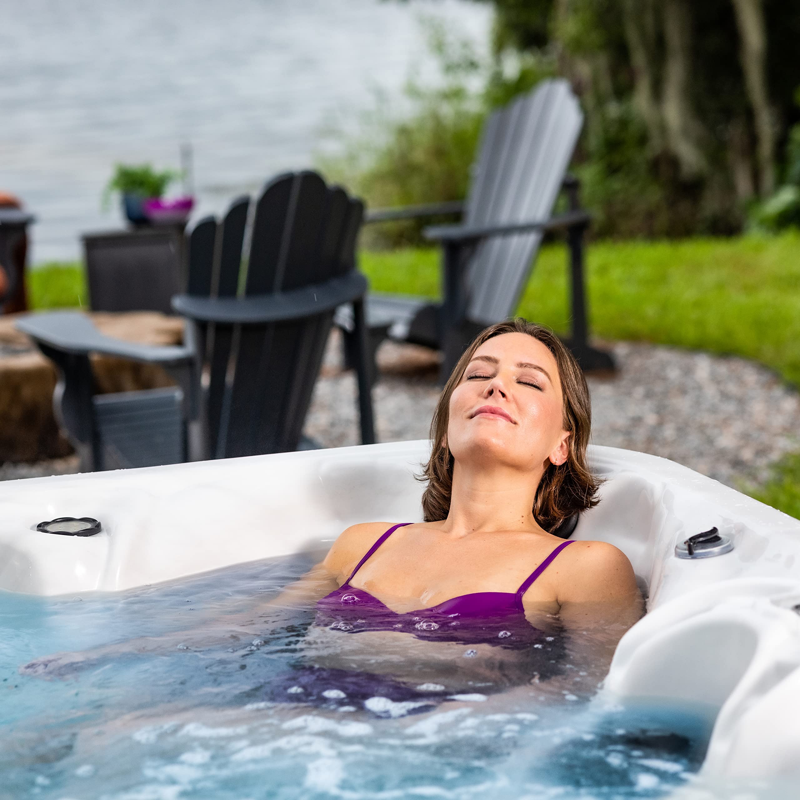 CLOROX Pool&Spa Spa pH Up with Clorox Pool App on smartphone