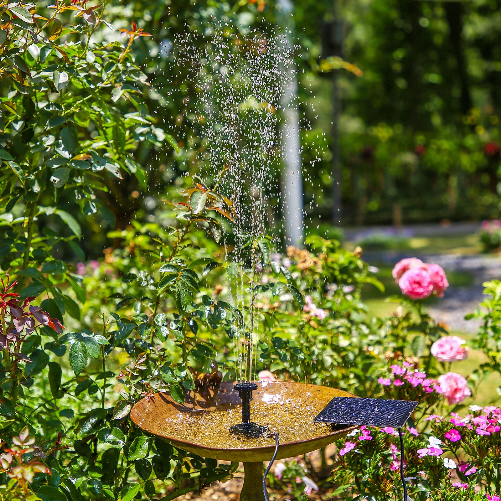 Close-up of AISITIN solar water pump nozzle options
