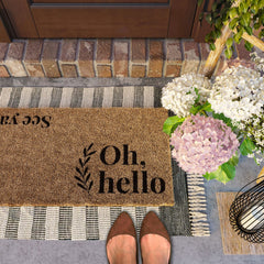 Close-up of Barnyard Designs Oh Hello Doormat texture