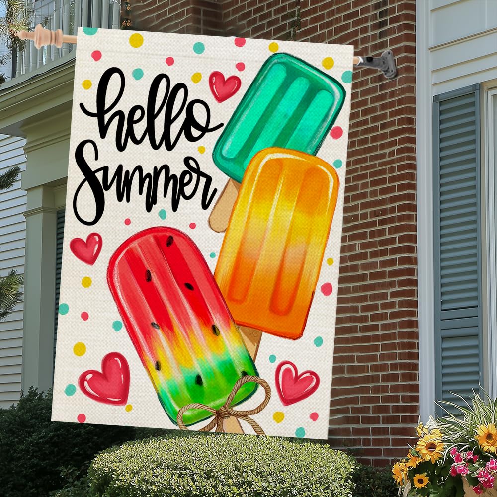 Close-up of CROWNED BEAUTY Summer House Flag fabric texture