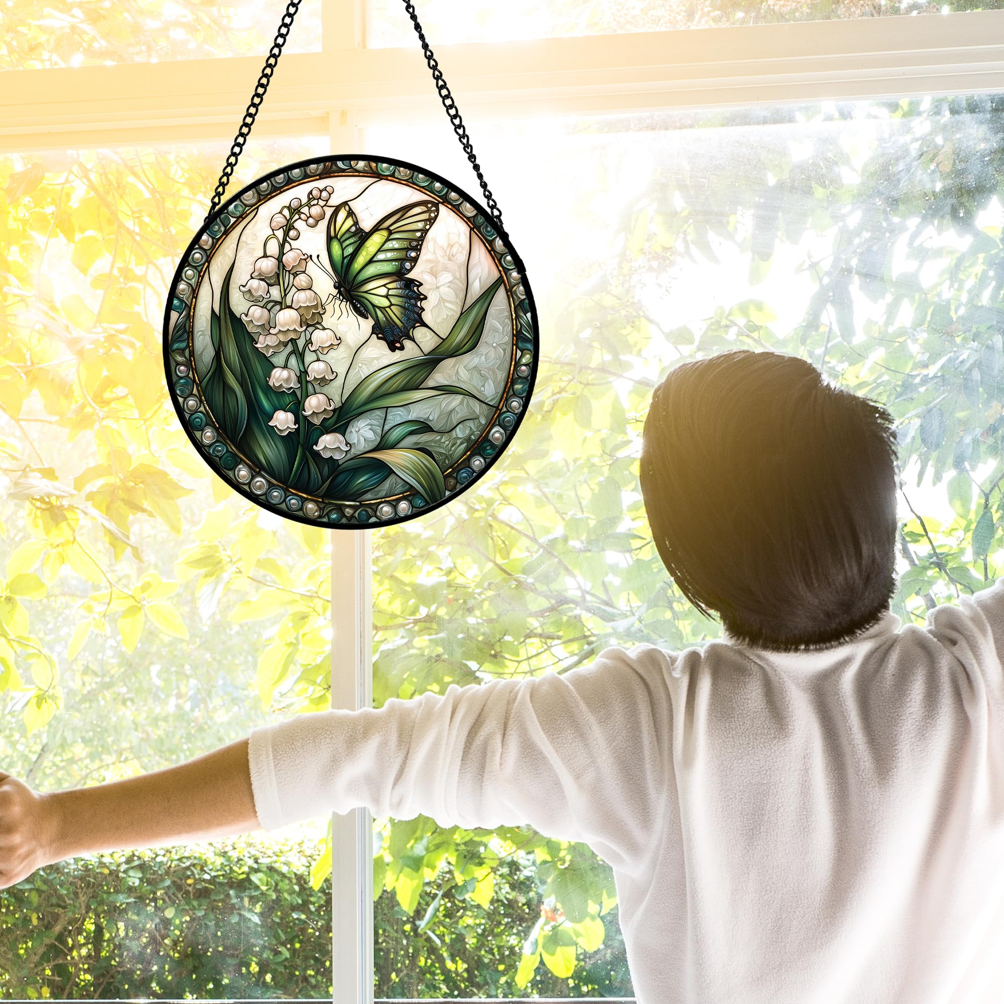 Close-up of DASTOLL Stained Glass Suncatcher details