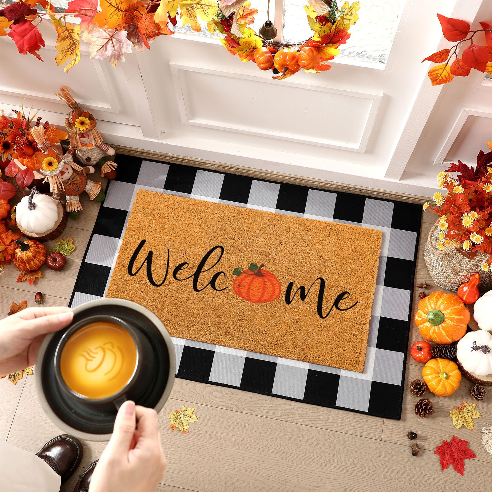 Close-up of Duraaamo coir doormat with pumpkin design