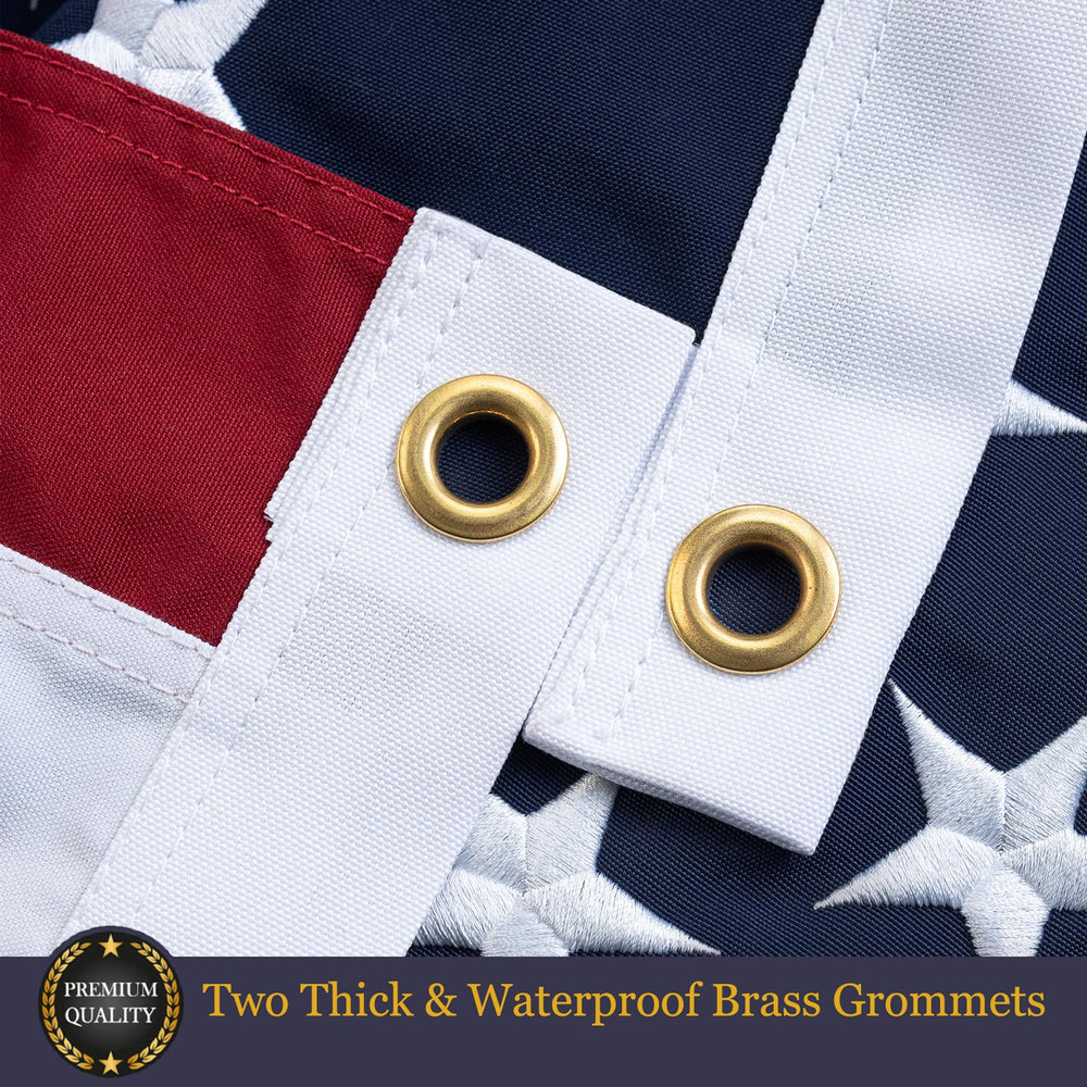 Close-up of edges of Homissor USA Flag