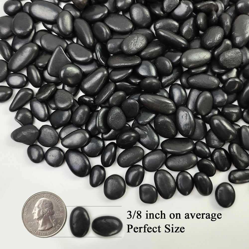 Close-up of FANTIAN black pebbles showing smooth texture