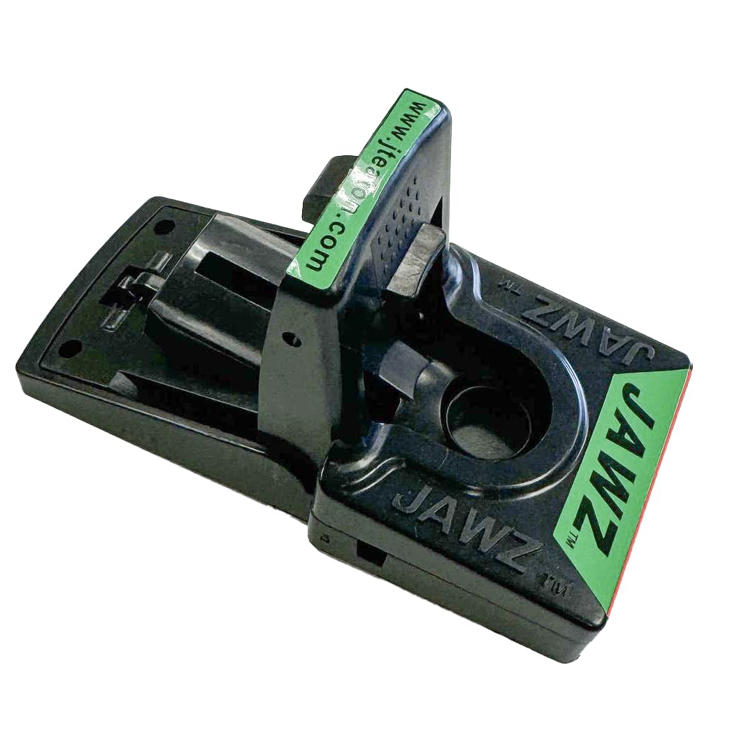 Close-up of JT Eaton Mouse Trap's snap mechanism